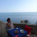 L'arco Dei Quattro Venti Minori